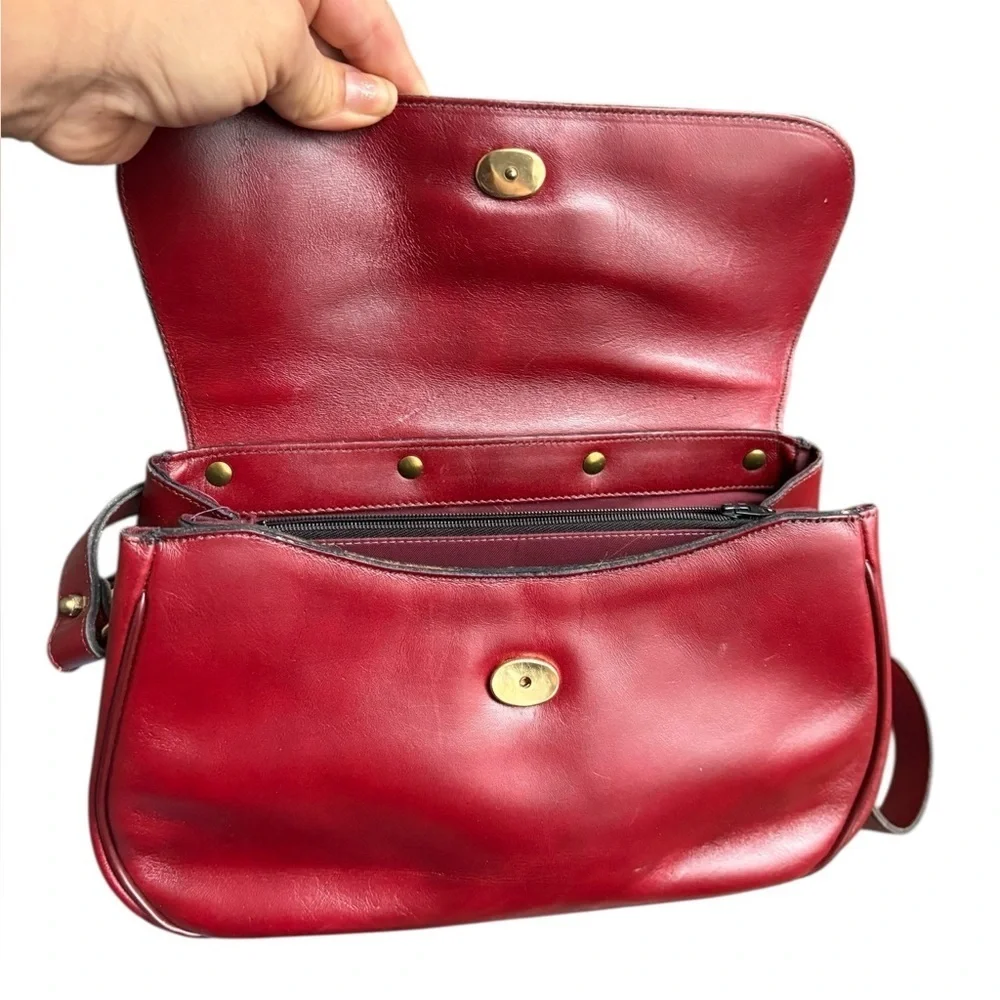 Vintage 70s ETIENNE AIGNER Handmade Leather Handbag Shoulder Bag OXBLOOD RARE.